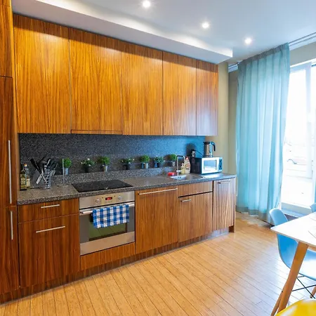 Royal Suites Whith Free Parking Riga Exterior photo